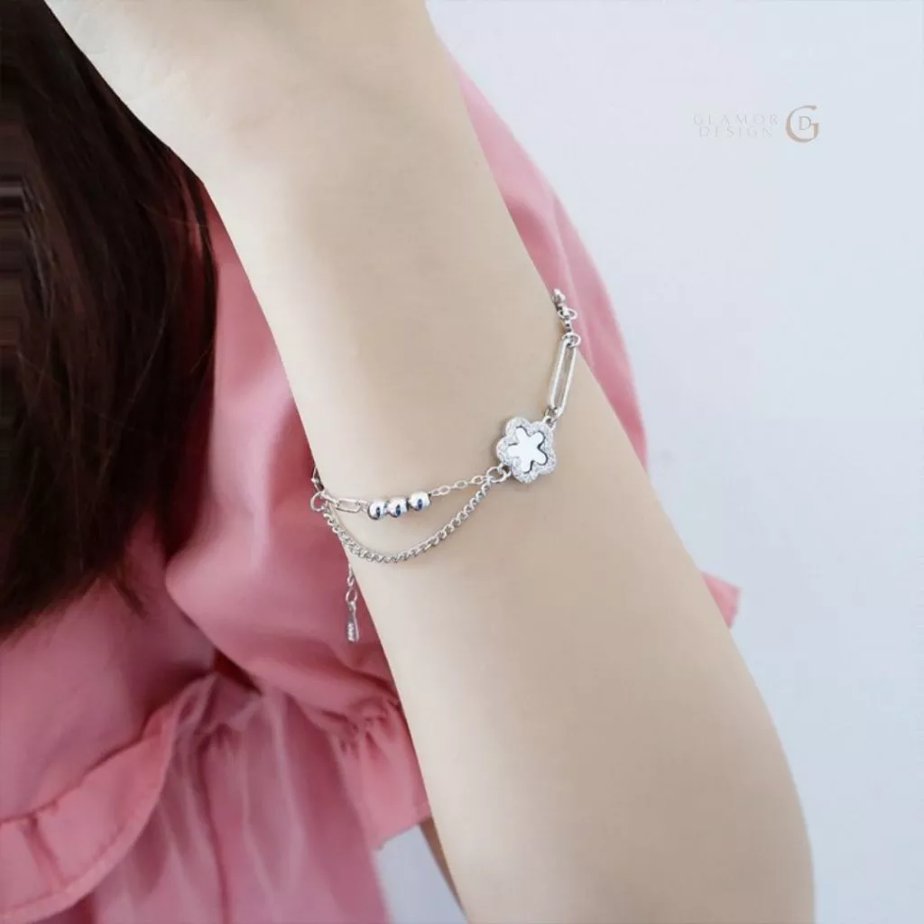 สร้อยข้อมือ Shell Flowers